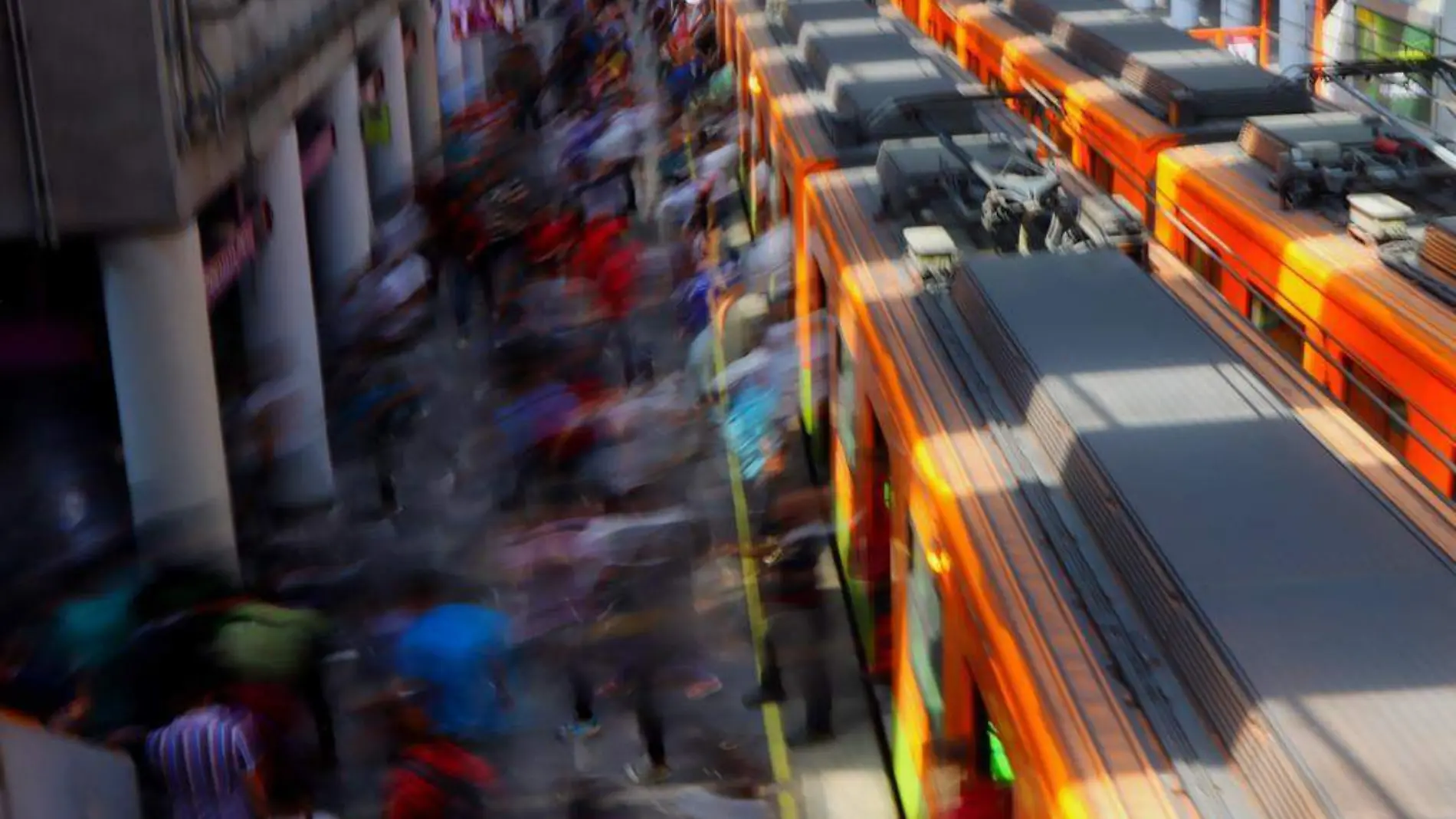 Aspectos de la línea A del Metro de la Ciudad de México. FOTO IVONNE RODRÍGUEZ (5)